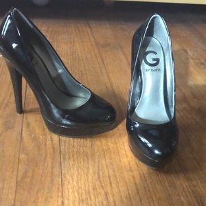 Black High Heel Guess Pumps